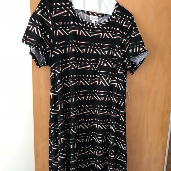 LuLaRoe Dresses & Skirts - Lularoe Carly Dress